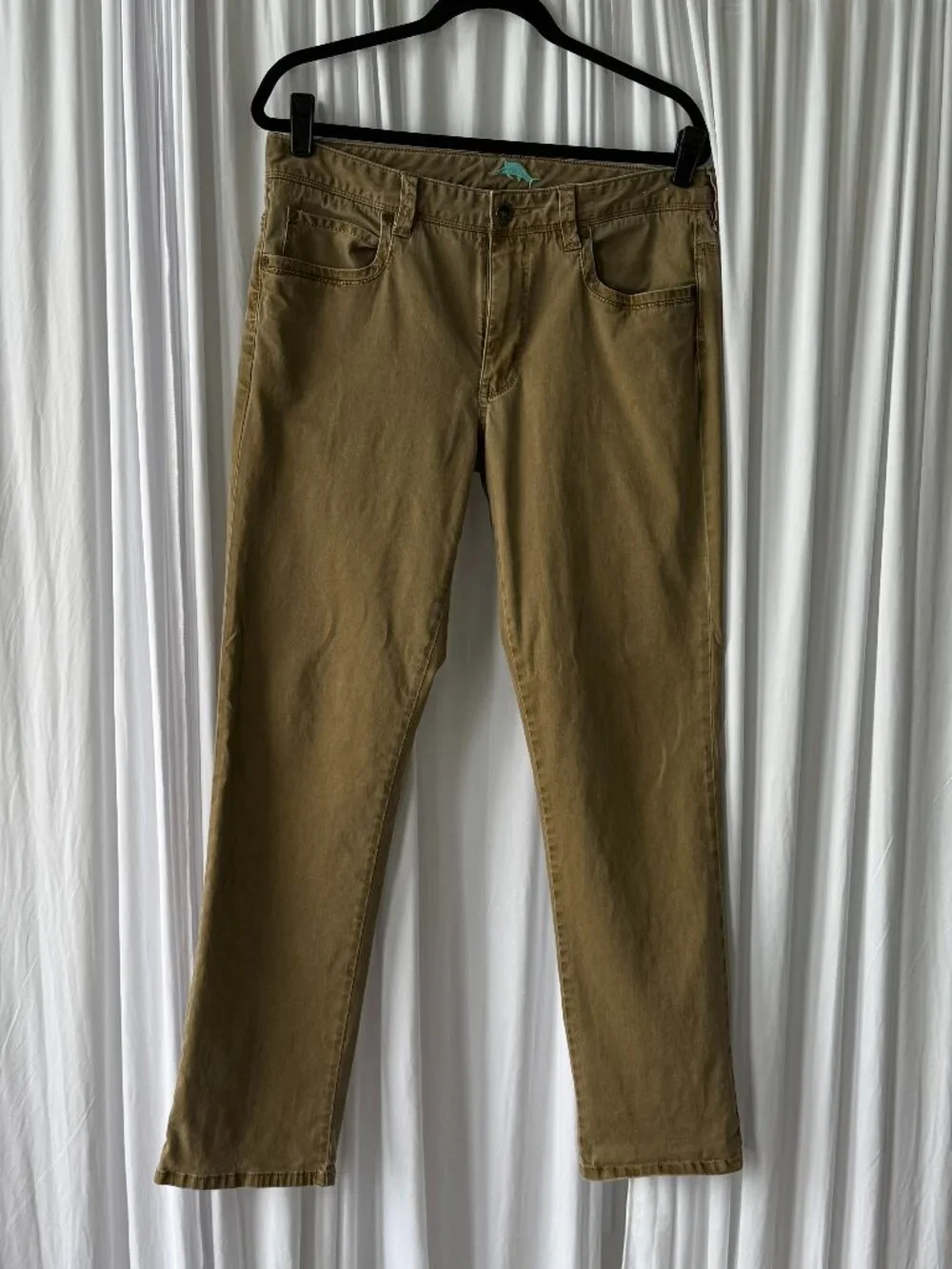Tommy Bahama Boracay Pants – Khaki color – 34x32 – Stretch Chino - Picture 3 of 6